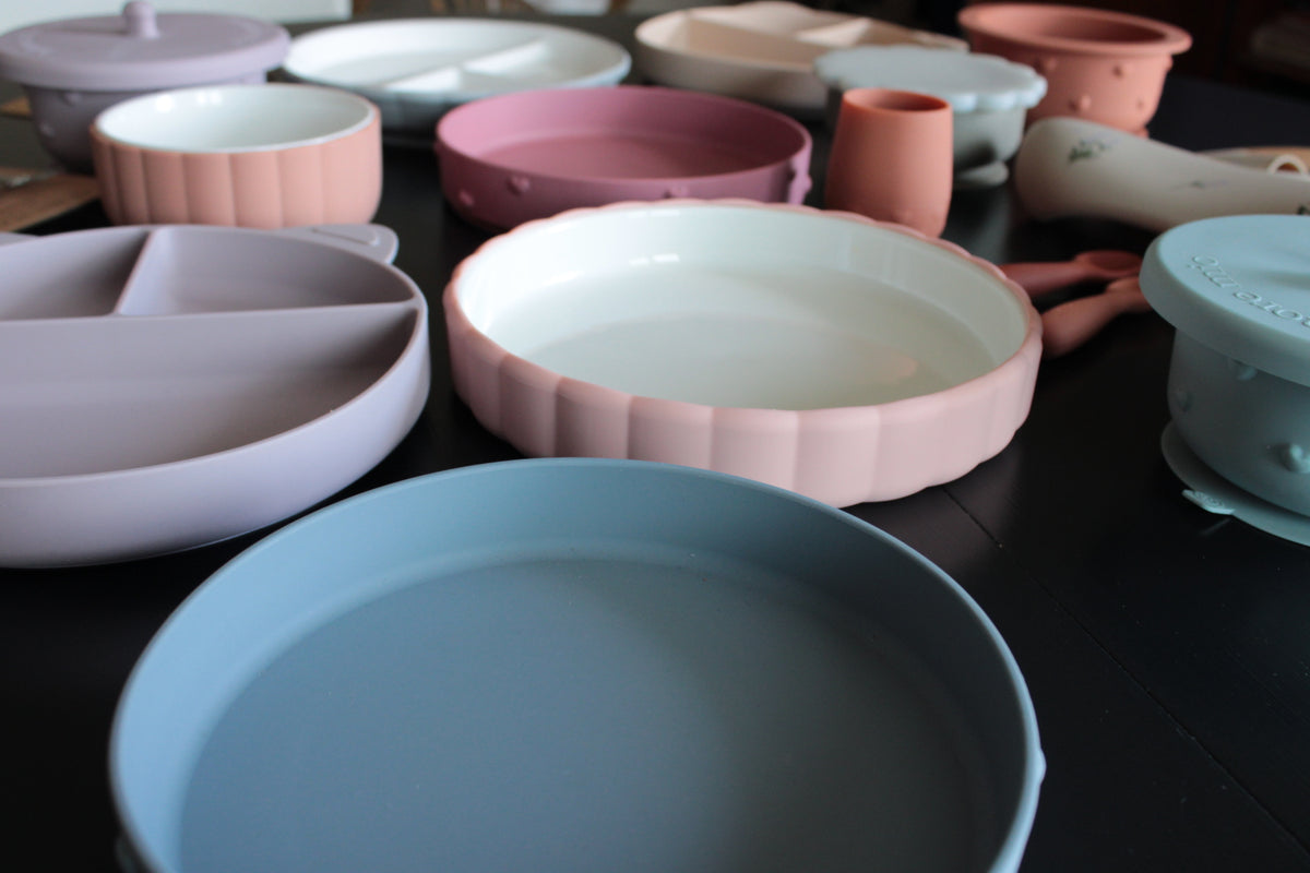 Piatto in ceramica + base in silicone