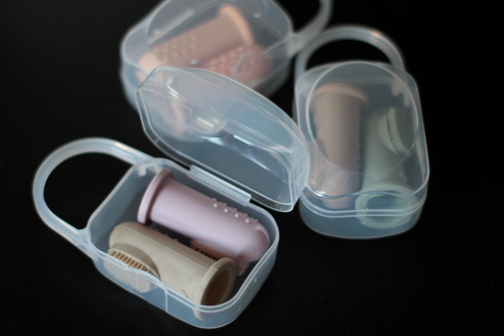 Silicone Toothbrush (Peach/Cream)