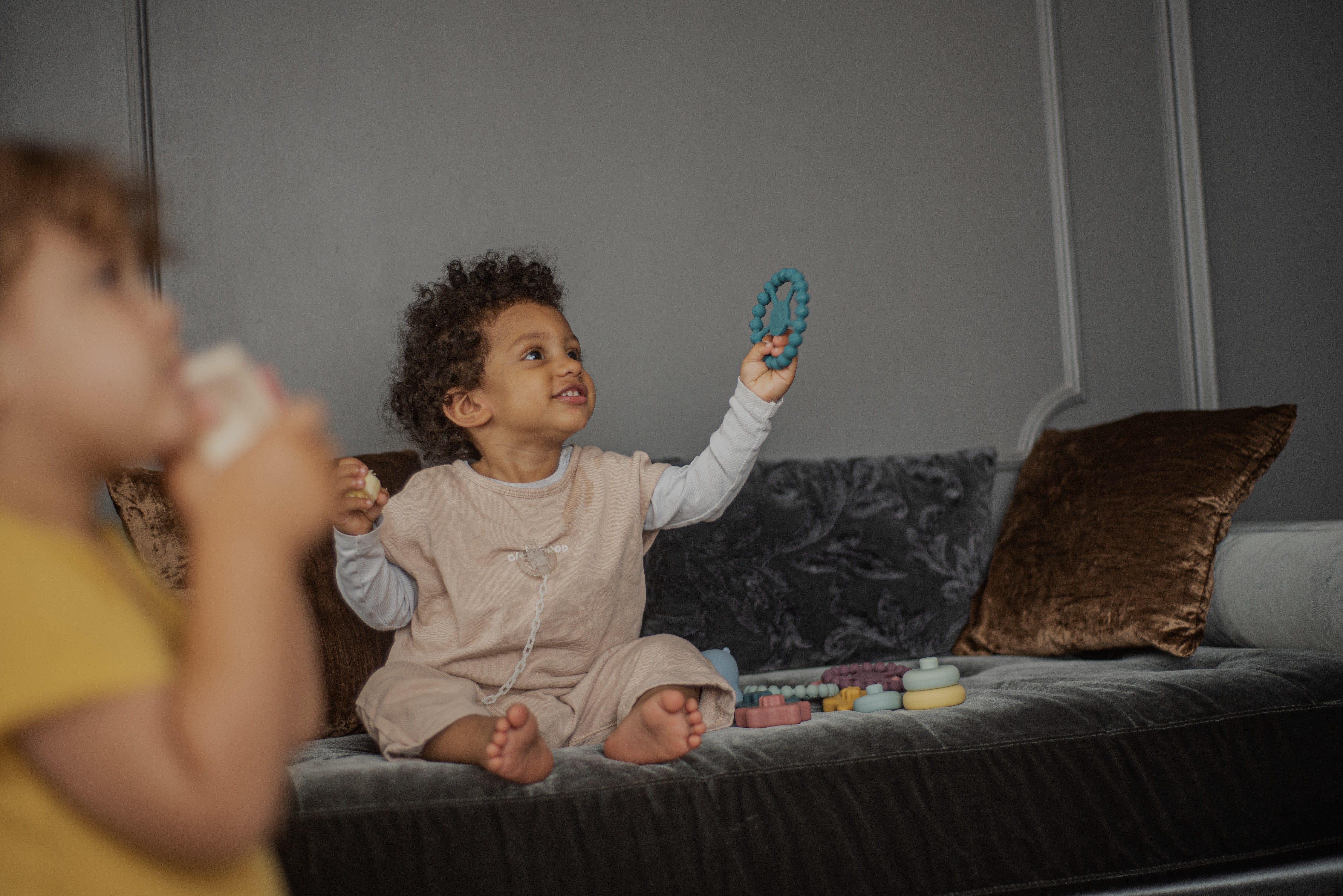 Maden Teething Ring (Layette Blue)